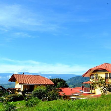 Guayabo Lodge Santa Cruz  エクステリア 写真