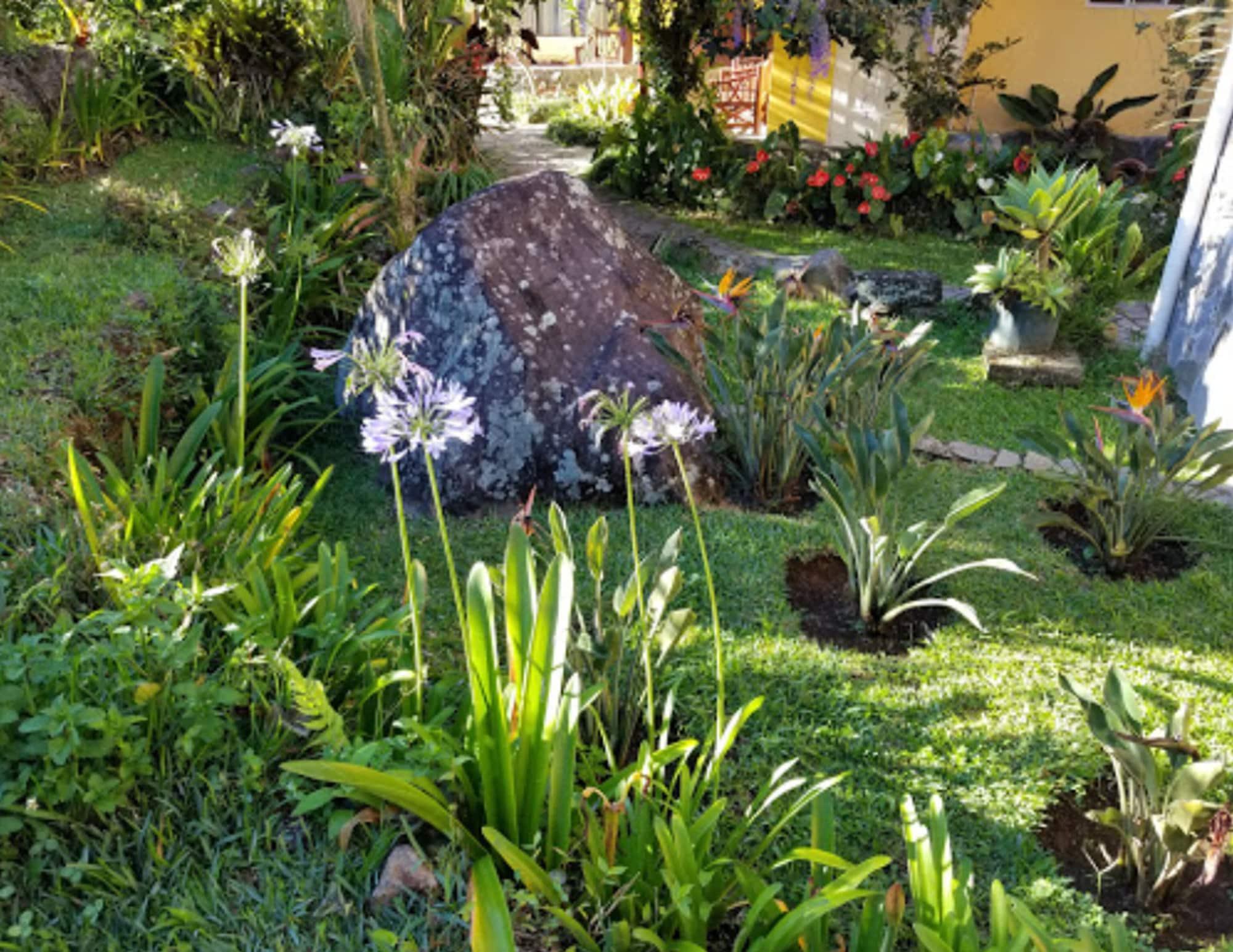 Guayabo Lodge Santa Cruz  エクステリア 写真