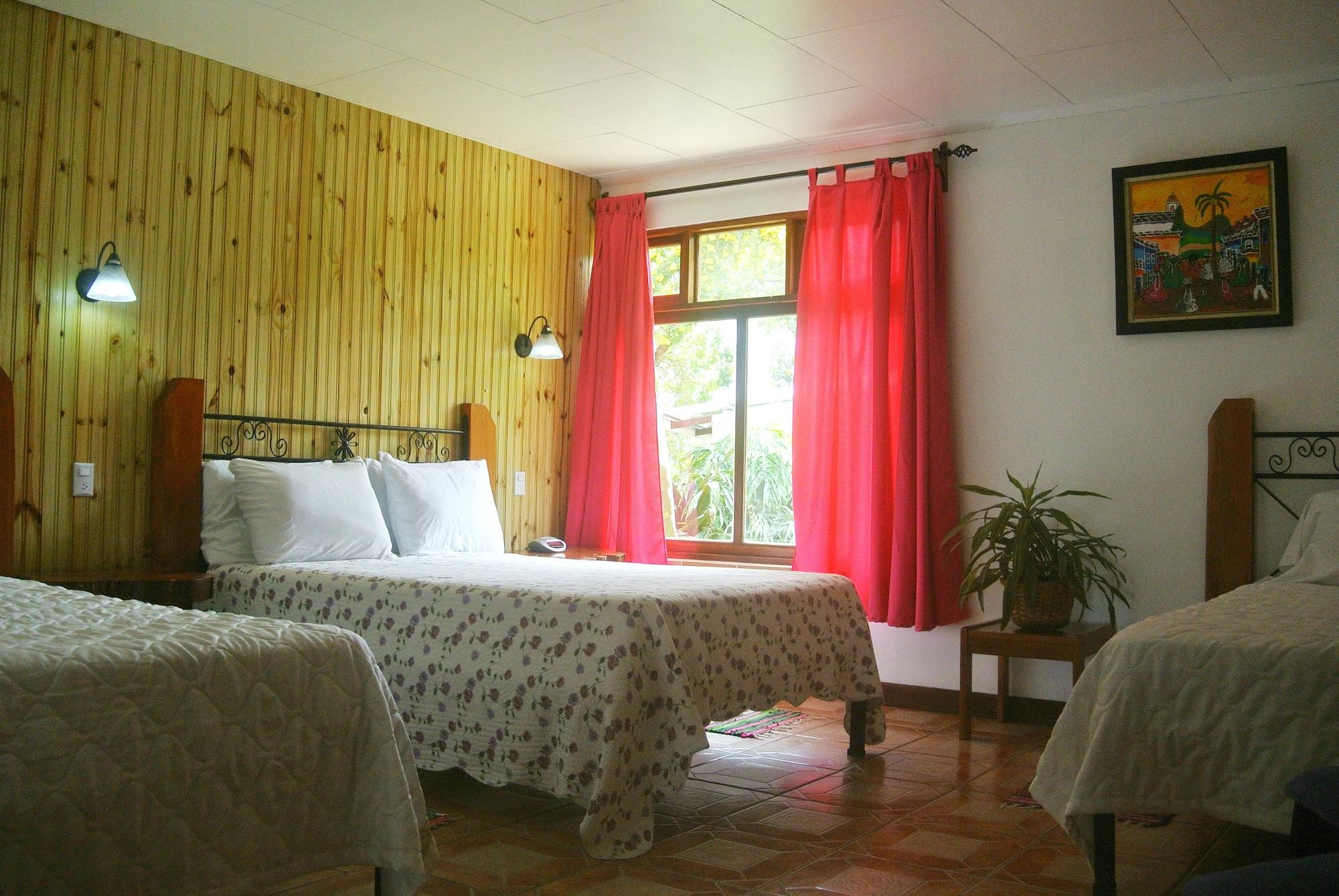 Guayabo Lodge Santa Cruz  エクステリア 写真