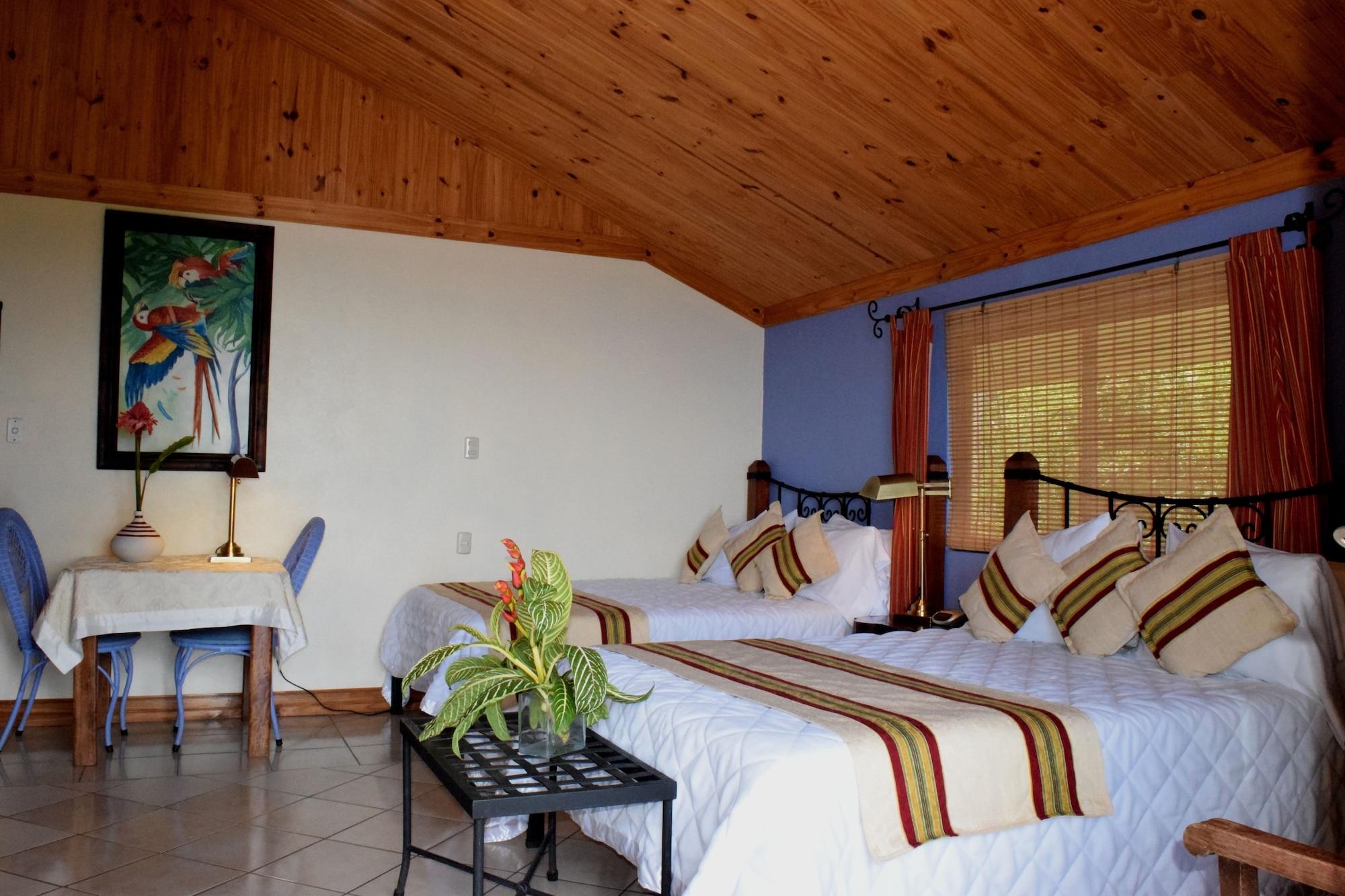 Guayabo Lodge Santa Cruz  エクステリア 写真