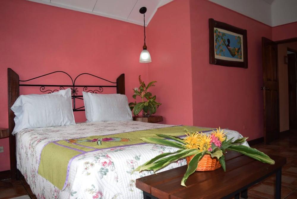 Guayabo Lodge Santa Cruz  エクステリア 写真