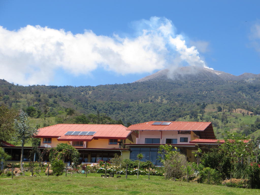 Guayabo Lodge Santa Cruz  エクステリア 写真
