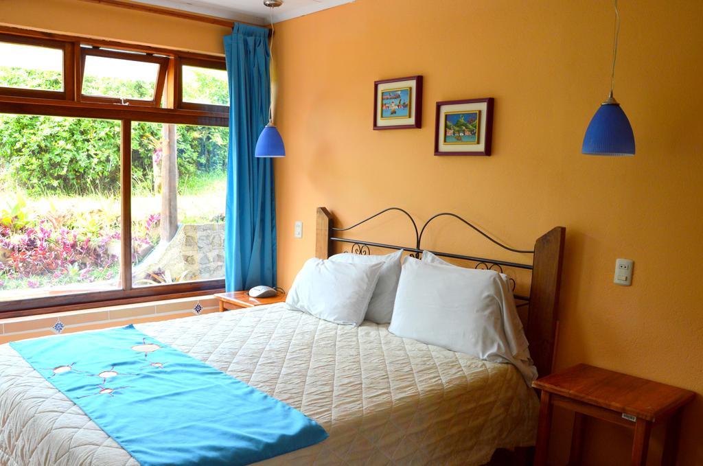 Guayabo Lodge Santa Cruz  エクステリア 写真