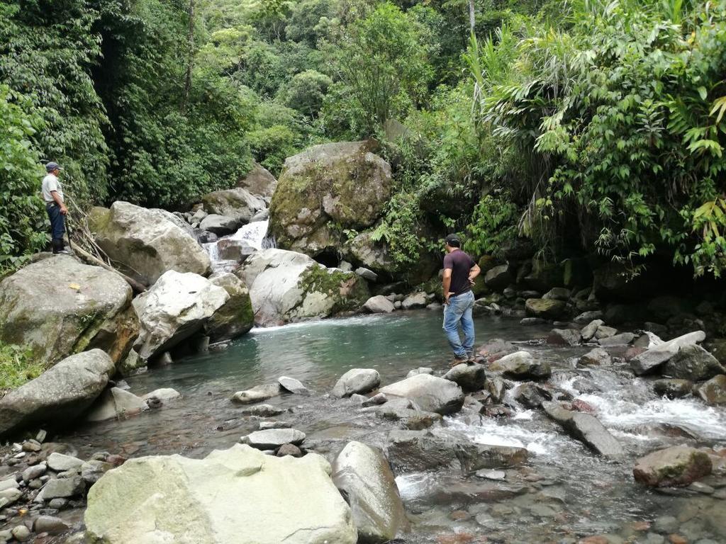 Guayabo Lodge Santa Cruz  エクステリア 写真